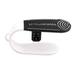 UnbuckleMe Car Seat Buckle Release Tool in Black/White