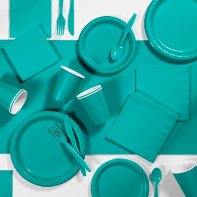 Creative Converting 245-Piece Party Supplies Kit