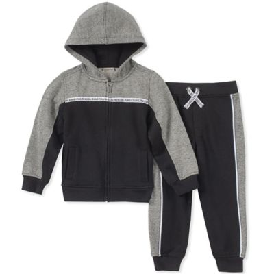 grey joggers black hoodie
