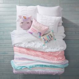 Julissa Comforter Set