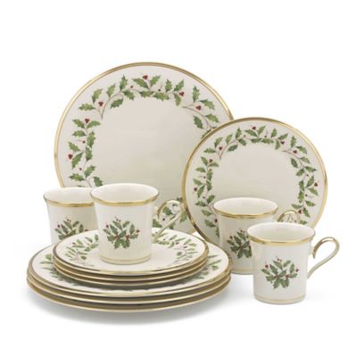 Lenox® Holiday™ 12-Piece Dinnerware Set | Bed Bath & Beyond