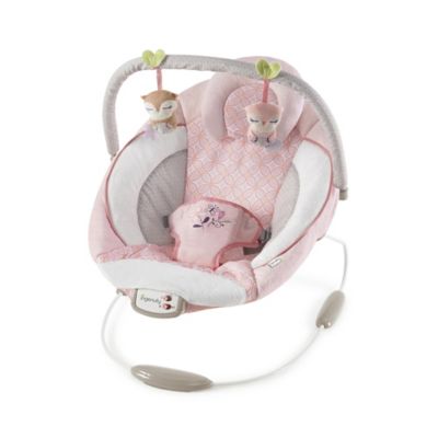 Audrey Cradling Bouncer in Pink | Bed 