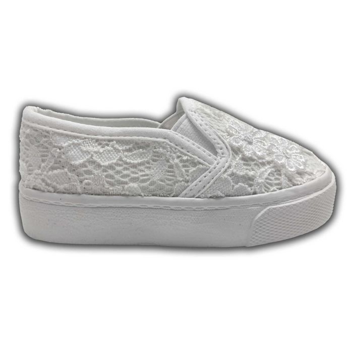 Flower Double Gore Shoes in White Bed Bath &amp; Beyond