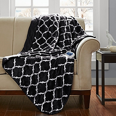Beautyrest&reg; Ogee Heated Throw Blanket in Black. View a larger version of this product image.