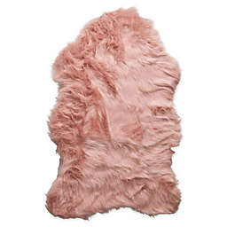 Luxe Faux Fur™ Gordon Faux Sheepskin 2' x 3' Accent Rug in Dusty Rose