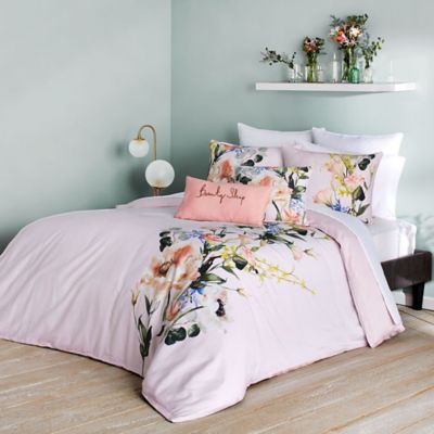 elegant bedding