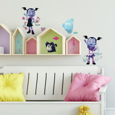 vampirina couch