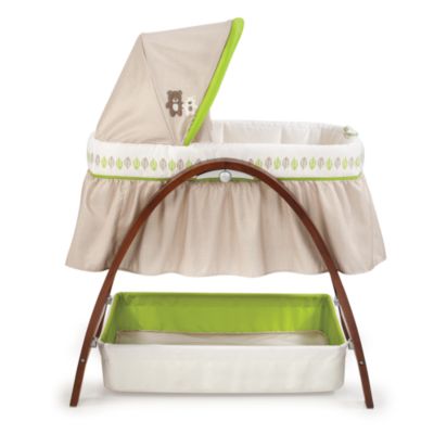 Summer Infant® Bentwood Bassinet | Bed 