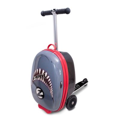 child's luggage on wheels