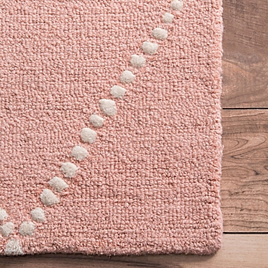 nuLOOM Elvia 4&#39; x 6&#39; Area Rug in Baby Pink. View a larger version of this product image.