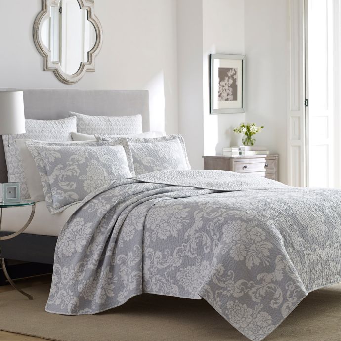 Laura Ashley® Venetia 3 Piece Quilt Set Bed Bath And Beyond 