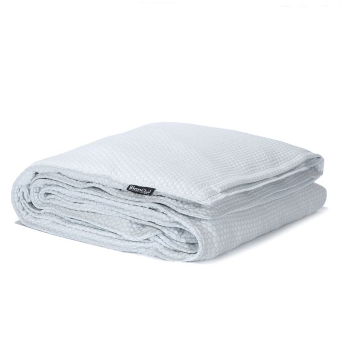 BlanQuil Chill Cooling Weighted Blanket in White | Bed Bath & Beyond