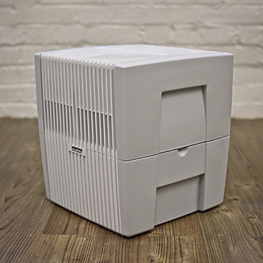 Venta&reg; Original LW25 Humidifier in White. View a larger version of this product image.