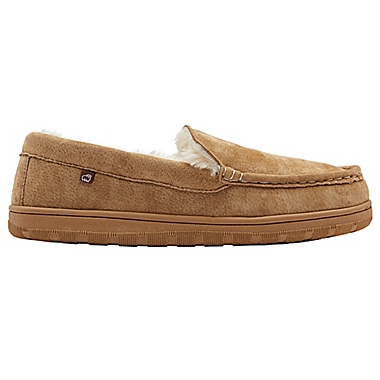 Lamo&reg; Harrison Size 7 Men&#39;s Moccasin in Chestnut. View a larger version of this product image.