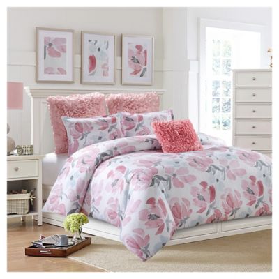 Soft Floral Reversible Full Comforter Set in Pink/Grey