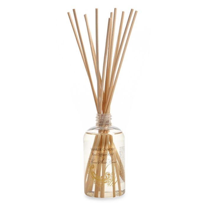 Yankee Candle® Signature Reed Diffuser Refill in Home Sweet Home Bed