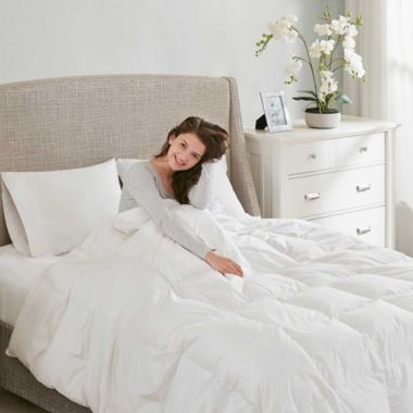 True North by Sleep Philosophy Maximum Warmth Down Blend Comforter. View a larger version of this product image.