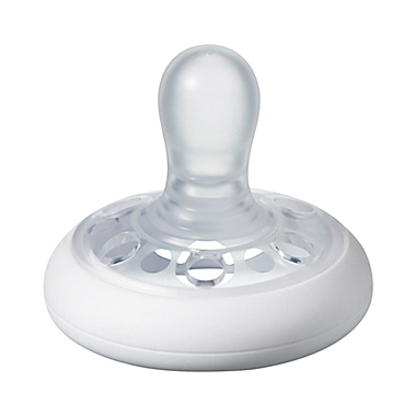 Tommee Tippee&reg; Closer to Nature&reg; 2-Pack Breast-Like Pacifiers in White/Blue. View a larger version of this product image.