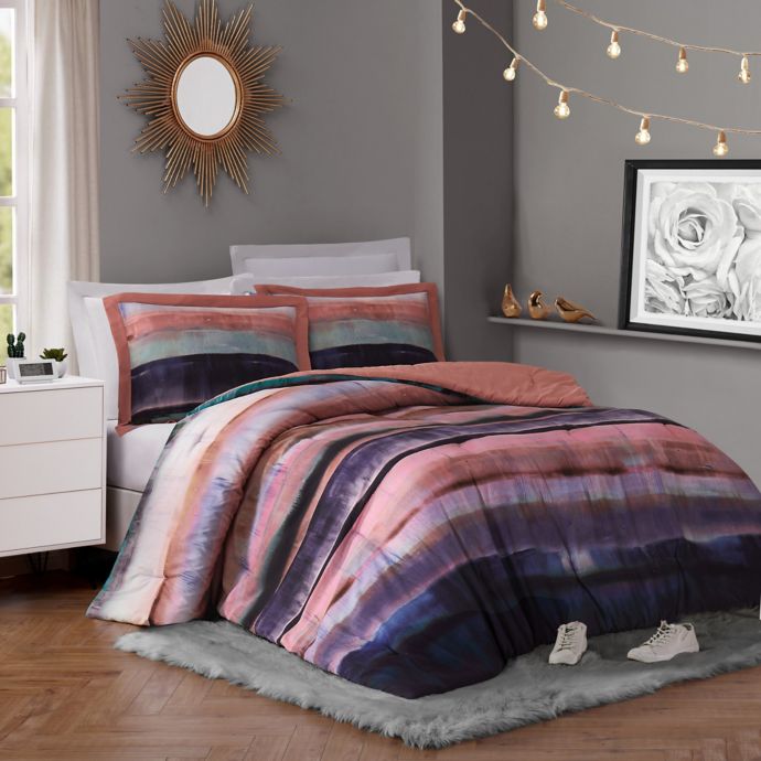 vince camuto mirrea comforter set