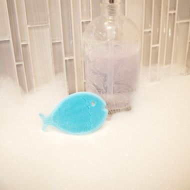 Innobaby&reg; Fish Bath Scrub in Aqua. View a larger version of this product image.