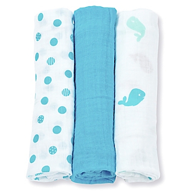 Lulujo Baby Mini Muslin 3-Pack Blanket Set in Blue/White. View a larger version of this product image.