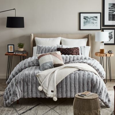 أصفاد التضخم القرفصاء ugg comforter 