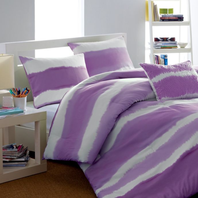 Steve Madden Skylar Comforter Set in Magenta Bed Bath & Beyond