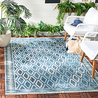 Safavieh Courtyard River 8&#39; x 11&#39; Indoor/Outdoor Area Rug in Grey. View a larger version of this product image.