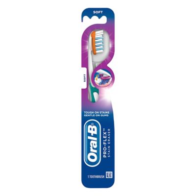 Oral-B&reg; 3D Pro-Flex&trade; Soft Toothbrush