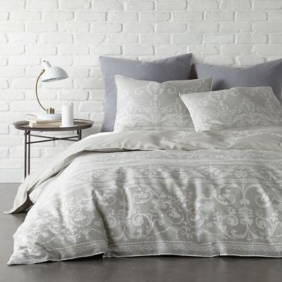 Queen Duvet Cover Set In Grey, Bed Bath And Beyond Duvet Covers Queen Size