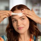 Alternate image 6 for Flawless&reg; Dermaplane&trade; GLO