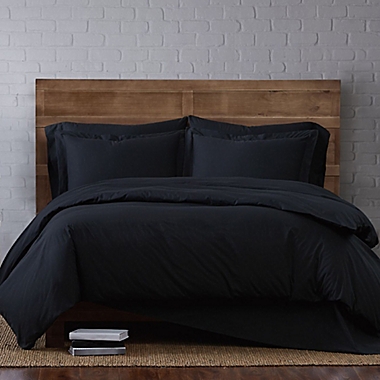 Brooklyn Loom Classic 3-Piece Full/Queen Duvet Cover Set in Black. View a larger version of this product image.