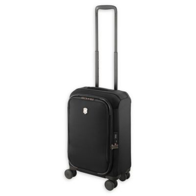 victorinox swiss army carry on luggage