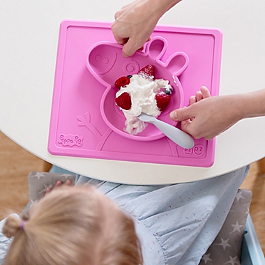 ezpz&trade; Peppa Pig Placemat Tray in Pink. View a larger version of this product image.
