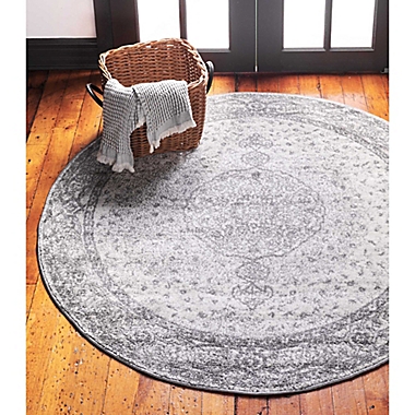 Unique Loom Midnight 5&#39; x 5&#39; Area Rug in Light Gray. View a larger version of this product image.