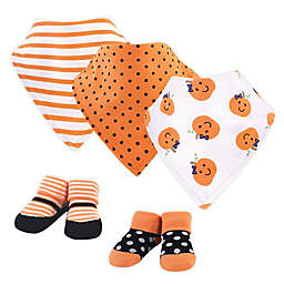 Hudson Baby® Size 0-9M 5-Piece Pumpkin Halloween Bib and Socks Set
