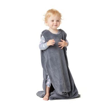 günamüna&reg; Classic Dreams Small Gunapod Wearable Fleece Blanket in Charcoal. View a larger version of this product image.