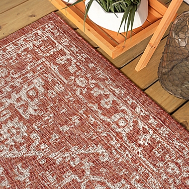 JONATHAN Y Bohemian Medallion Indoor/Outdoor Area Rug. View a larger version of this product image.