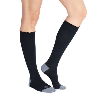 Belly Bandit&reg; Small Compression Knee Socks in Black