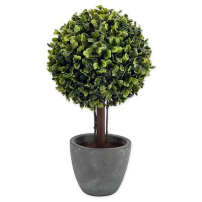artificial topiary