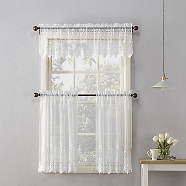 No.918&reg; Joy Lace 15-Inch Rod Pocket Sheer Kitchen Curtain Valance in White. View a larger version of this product image.