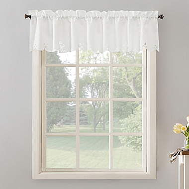 No.918&reg; Mariela Floral Trim 14-Inch Rod Pocket Kitchen Curtain Valance in White. View a larger version of this product image.