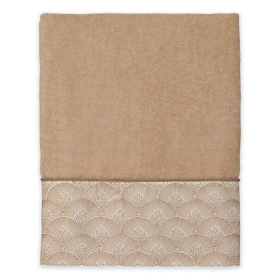 Avanti Deco Shells Bath Towel in Rattan