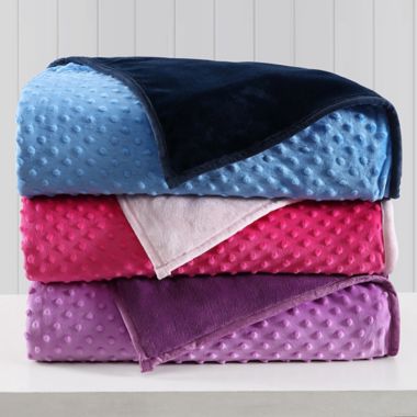 Therapedic&reg; Nubby Reversible 6 lb. Weighted Throw Blanket in Purple. View a larger version of this product image.