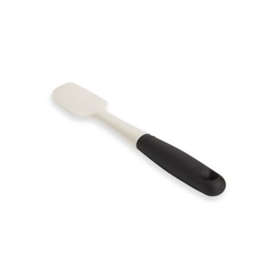 white spatula