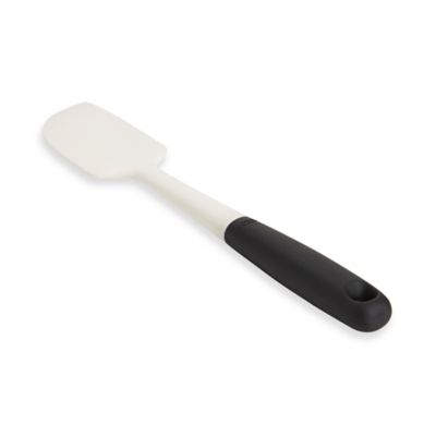white silicone spatula