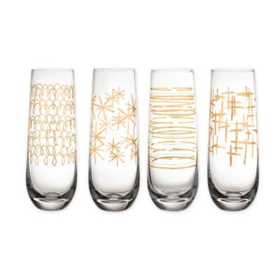 festive champagne glasses