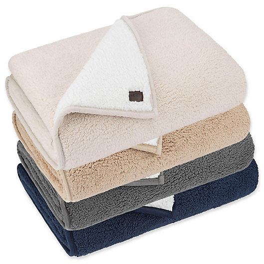 Alternate image 1 for UGG® Classic Sherpa Throw Blanket