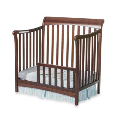 mini crib that converts to toddler bed
