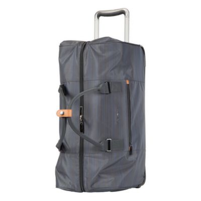 22 inch rolling duffle bag